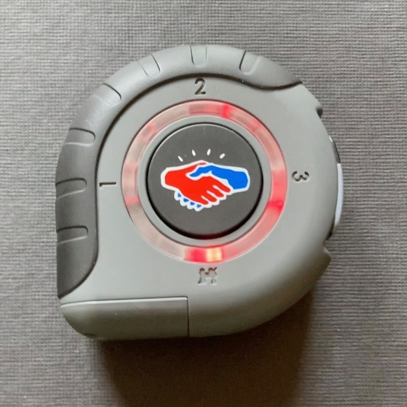 2009 Monopoly City 3D Buildings Edition Board Game - Picture 10 of 14